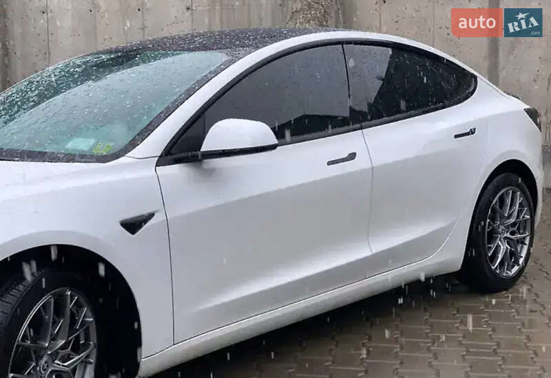 Седан Tesla Model 3 2021 в Тернополе фото 13 Седан Tesla Model 3 2021 в Тернополе