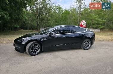 Седан Tesla Model 3 2019 в Запорожье