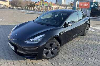Седан Tesla Model 3 2022 в Измаиле