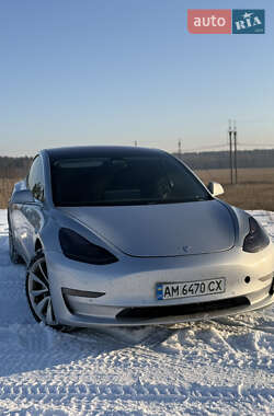 Седан Tesla Model 3 2018 в Житомире
