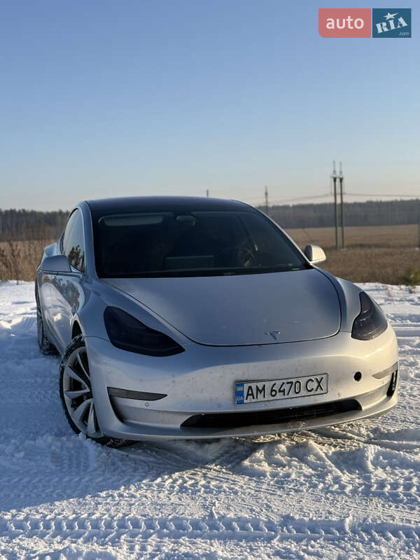 Седан Tesla Model 3 2018 в Житомирі фото Седан Tesla Model 3 2018 в Житомирі