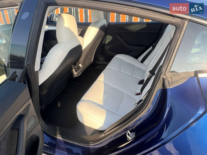 Седан Tesla Model 3 2022 в Виннице фото 16 Седан Tesla Model 3 2022 в Виннице