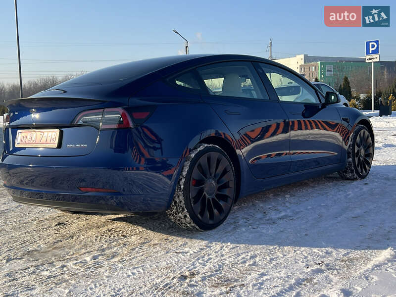 Седан Tesla Model 3 2022 в Виннице фото 24 Седан Tesla Model 3 2022 в Виннице