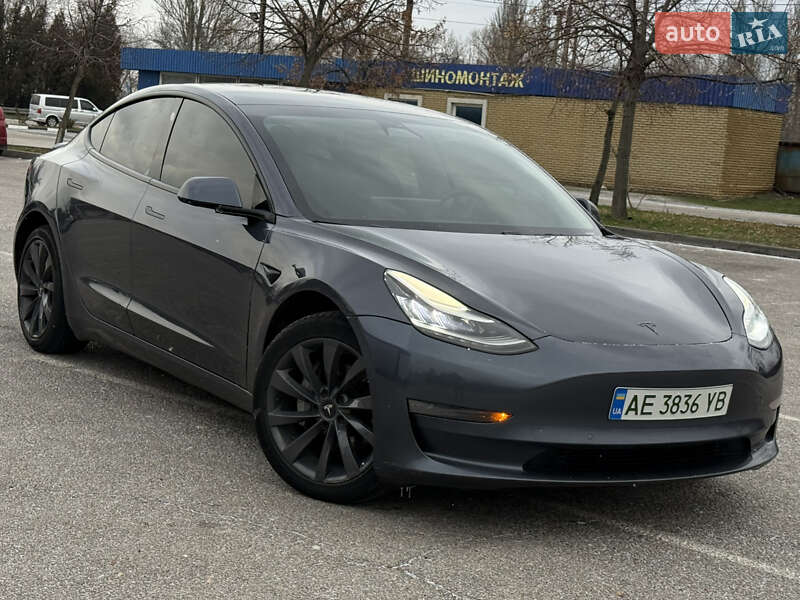Седан Tesla Model 3 2020 в Днепре фото 4 Седан Tesla Model 3 2020 в Днепре