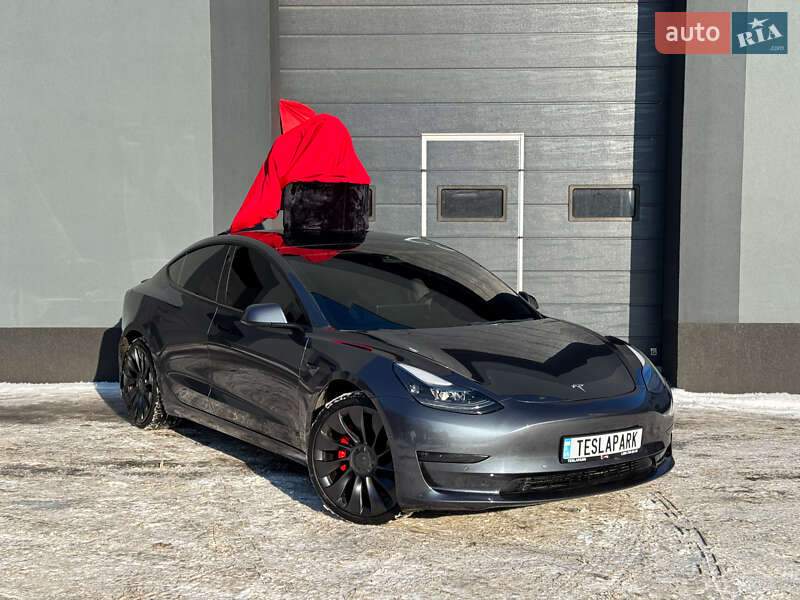 Tesla Model 3 2022