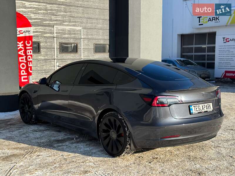 Седан Tesla Model 3 2022 в Киеве фото 8 Седан Tesla Model 3 2022 в Киеве