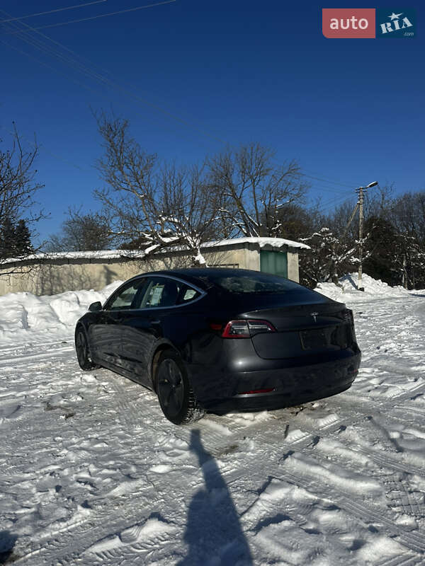Седан Tesla Model 3 2020 в Тернополе фото 12 Седан Tesla Model 3 2020 в Тернополе