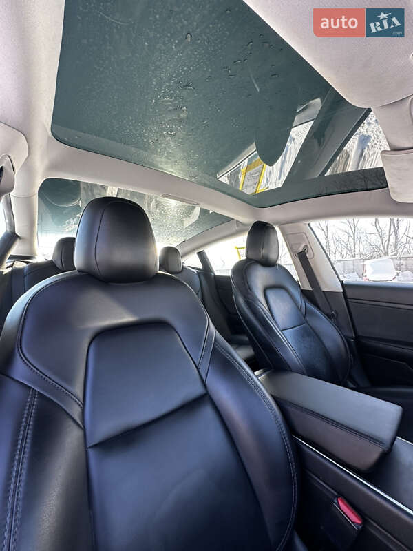 Седан Tesla Model 3 2020 в Тернополе фото 19 Седан Tesla Model 3 2020 в Тернополе