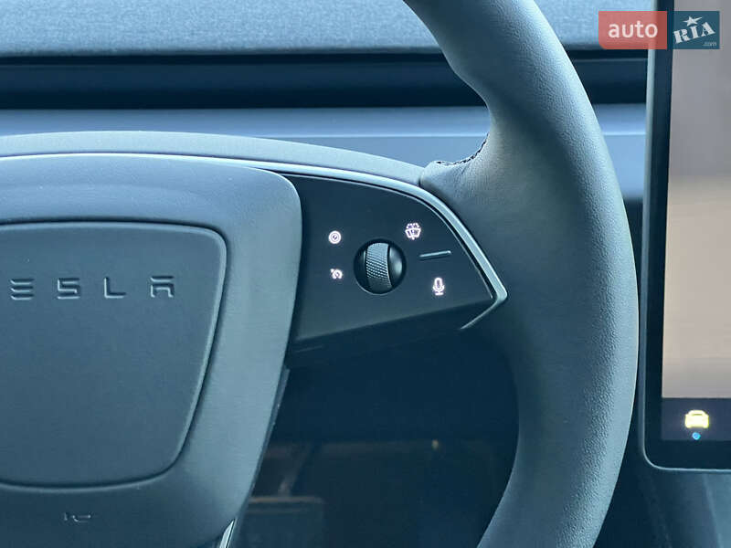 Седан Tesla Model 3 2024 в Киеве фото 36 Седан Tesla Model 3 2024 в Киеве