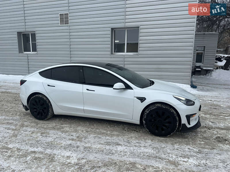 Седан Tesla Model 3 2019 в Харкові фото 6 Седан Tesla Model 3 2019 в Харкові