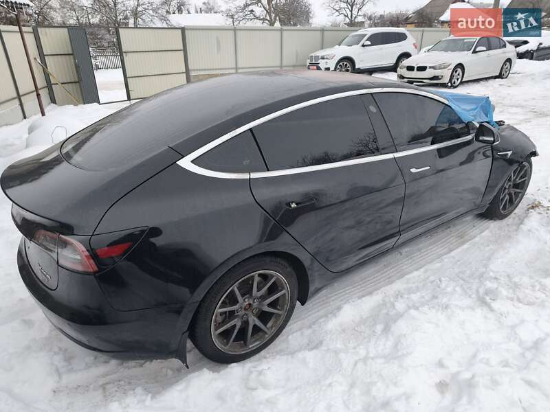 Седан Tesla Model 3 2018 в Сквирі фото 4 Седан Tesla Model 3 2018 в Сквирі