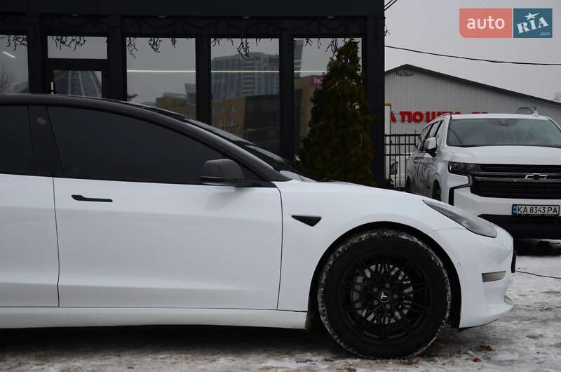 Седан Tesla Model 3 2021 в Киеве фото 6 Седан Tesla Model 3 2021 в Киеве