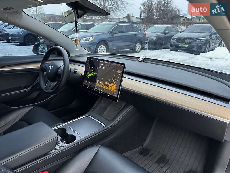 Седан Tesla Model 3 2021 в Киеве фото 52 Седан Tesla Model 3 2021 в Киеве
