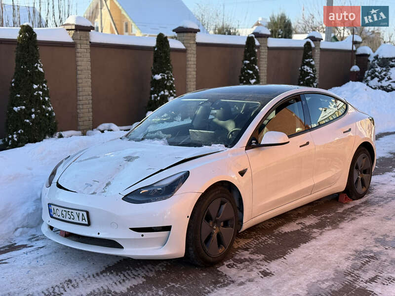 Седан Tesla Model 3 2021 в Луцке фото 2 Седан Tesla Model 3 2021 в Луцке
