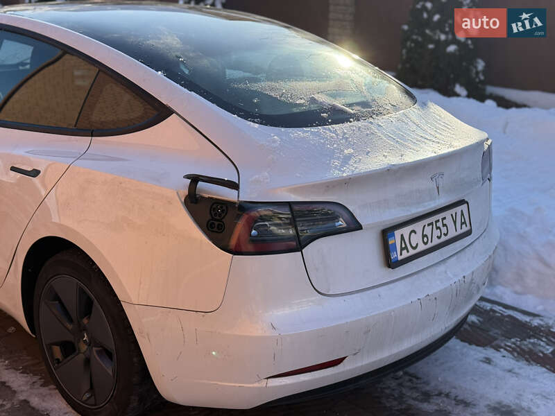 Седан Tesla Model 3 2021 в Луцке фото 4 Седан Tesla Model 3 2021 в Луцке