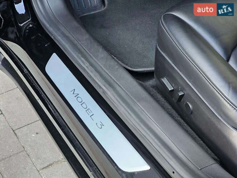 Седан Tesla Model 3 2019 в Києві фото 9 Седан Tesla Model 3 2019 в Києві