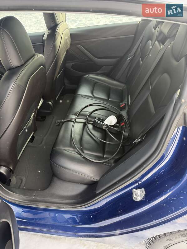 Седан Tesla Model 3 2019 в Харькове