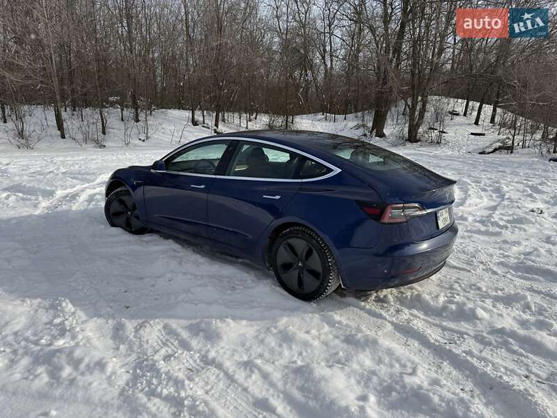 Седан Tesla Model 3 2019 в Харькове