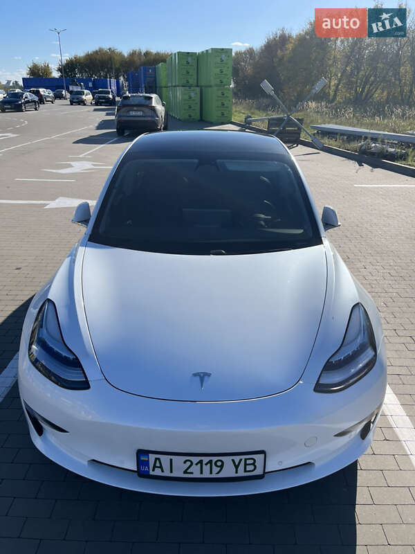 Седан Tesla Model 3 2019 в Борисполе фото 10 Седан Tesla Model 3 2019 в Борисполе