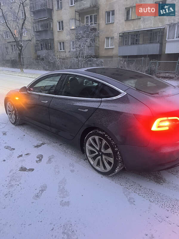 Седан Tesla Model 3 2018 в Львове фото 4 Седан Tesla Model 3 2018 в Львове