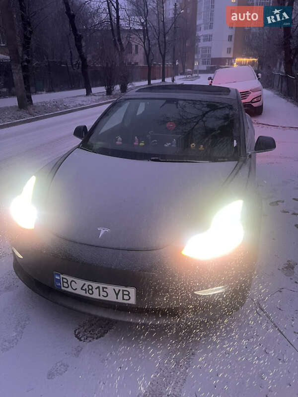 Седан Tesla Model 3 2018 в Львове фото 3 Седан Tesla Model 3 2018 в Львове