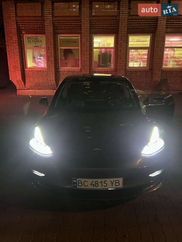 Седан Tesla Model 3 2018 в Львове фото 6 Седан Tesla Model 3 2018 в Львове