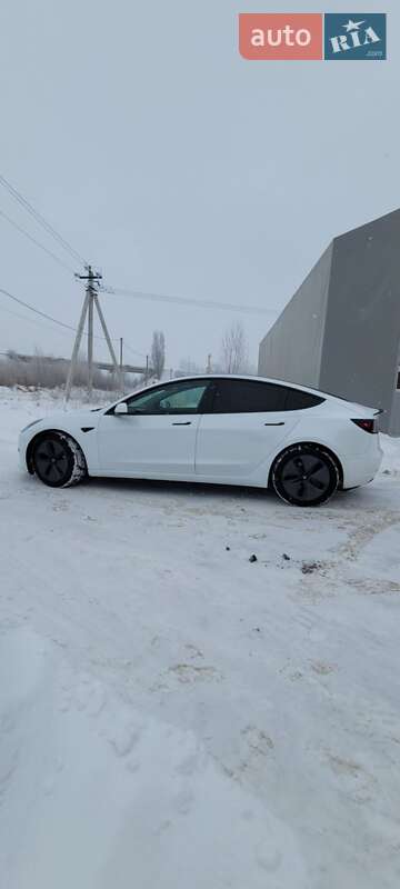 Седан Tesla Model 3 2019 в Львові фото 16 Седан Tesla Model 3 2019 в Львові