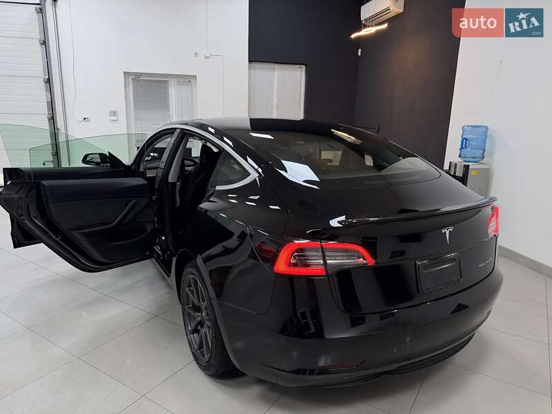 Седан Tesla Model 3 2019 в Дрогобичі фото 3 Седан Tesla Model 3 2019 в Дрогобичі