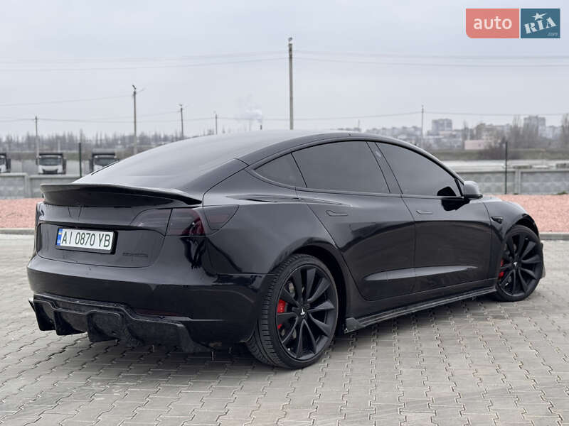 Седан Tesla Model 3 2018 в Николаеве