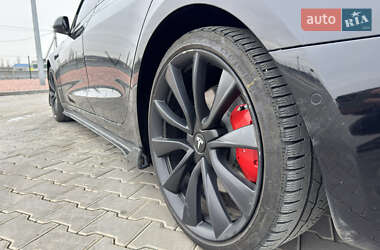 Седан Tesla Model 3 2018 в Николаеве