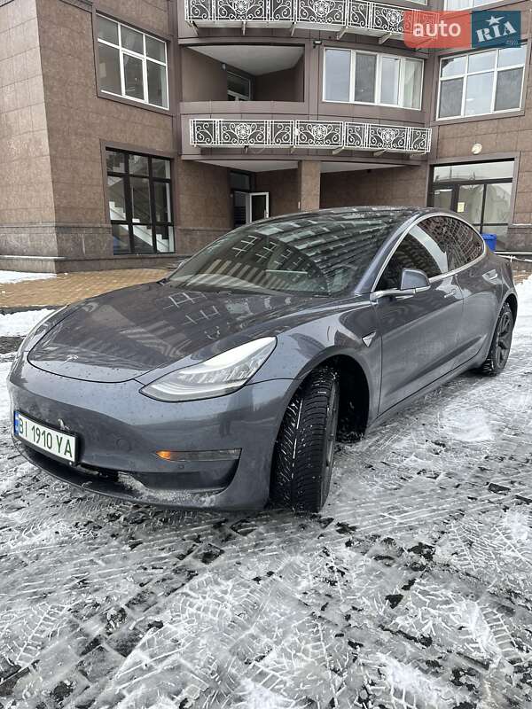 Tesla Model 3 2020 Tesla Model 3 2020