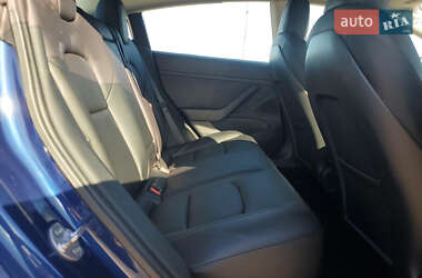 Седан Tesla Model 3 2021 в Львові