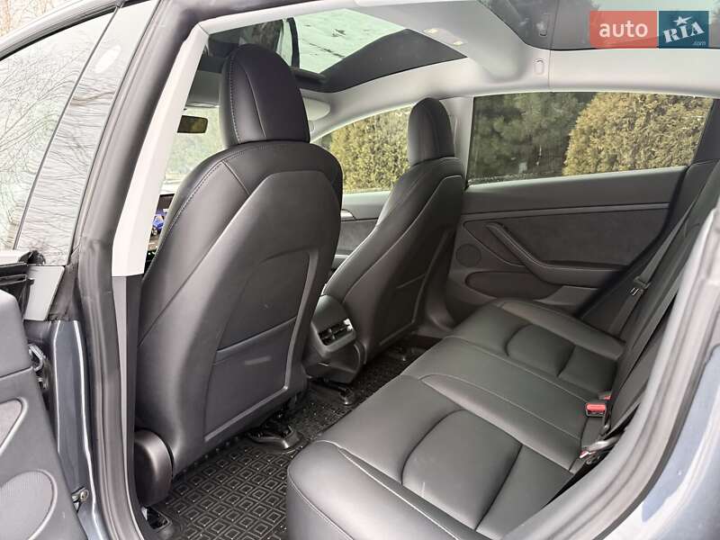 Седан Tesla Model 3 2022 в Кременчуці фото 29 Седан Tesla Model 3 2022 в Кременчуці