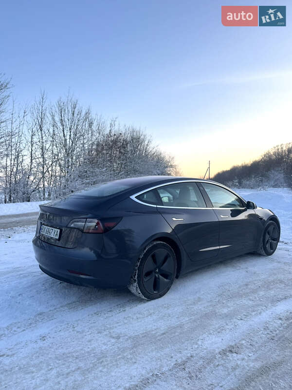 Седан Tesla Model 3 2020 в Хмельницькому