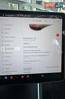 Седан Tesla Model 3 2018 в Киеве