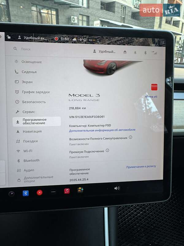 Седан Tesla Model 3 2018 в Киеве
