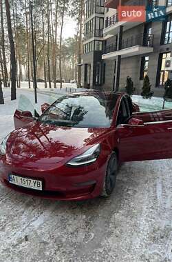 Седан Tesla Model 3 2018 в Киеве