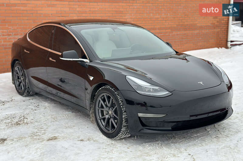 Седан Tesla Model 3 2019 в Києві фото 3 Седан Tesla Model 3 2019 в Києві