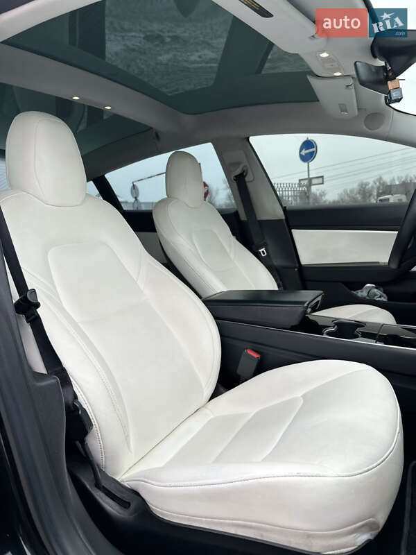 Седан Tesla Model 3 2019 в Києві фото 11 Седан Tesla Model 3 2019 в Києві