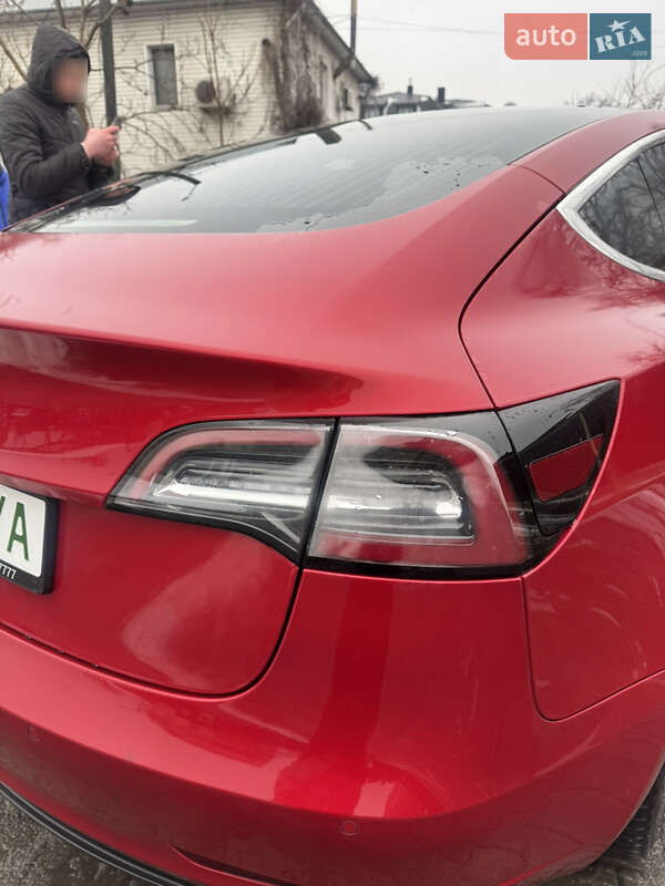 Седан Tesla Model 3 2018 в Одессе