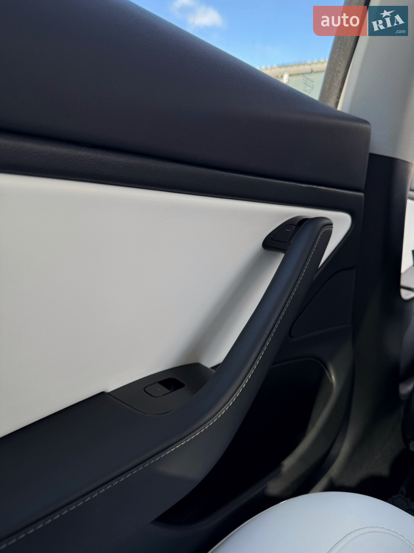 2018 Tesla Model 3 - мініатюра 18