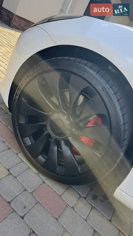 Tesla Model 3 2022 VIN LRW3E7EL6PC681667 фото оголошення 12 з 27