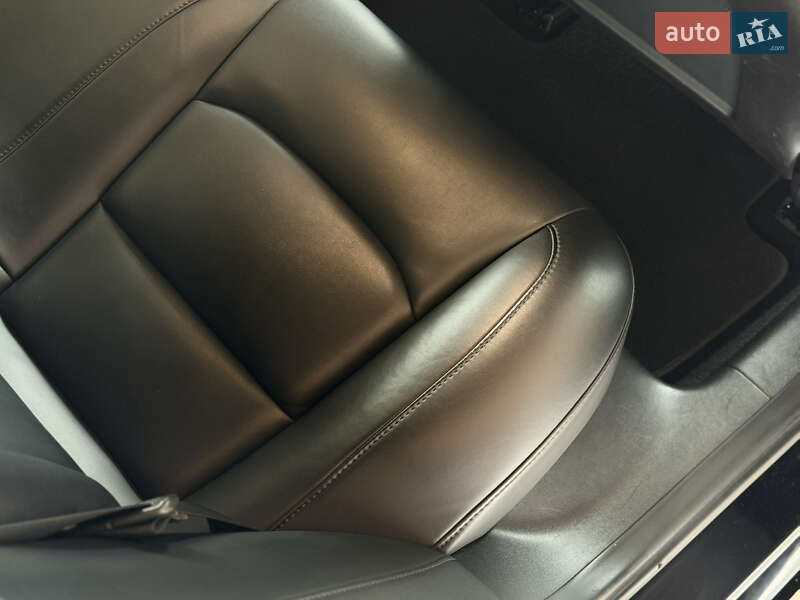 Седан Tesla Model 3 2019 в Львове фото 13 Седан Tesla Model 3 2019 в Львове