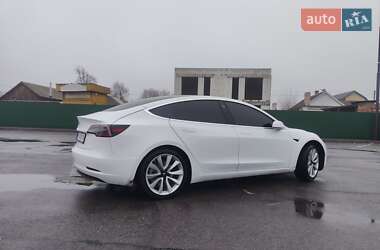 Седан Tesla Model 3 2020 в Александрие