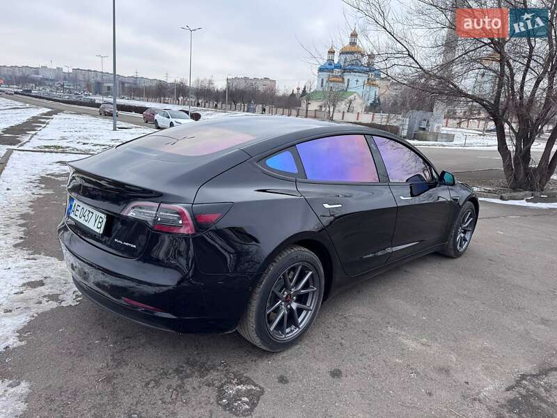 Седан Tesla Model 3 2019 в Кривом Роге