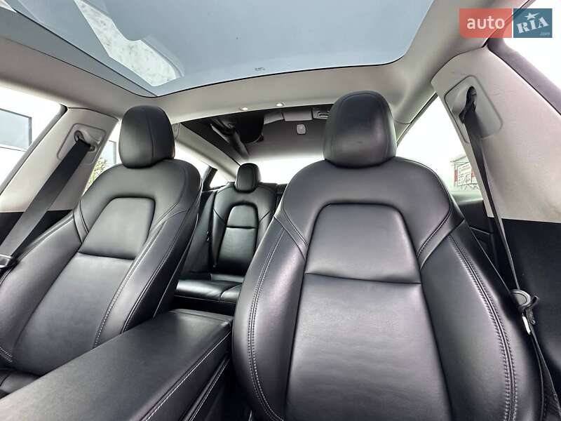 Седан Tesla Model 3 2022 в Луцьку фото 14 Седан Tesla Model 3 2022 в Луцьку