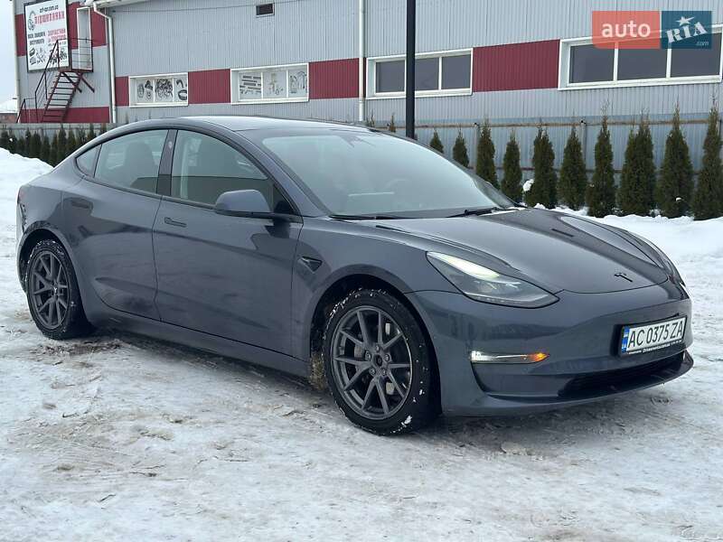 Седан Tesla Model 3 2022 в Луцьку фото 3 Седан Tesla Model 3 2022 в Луцьку