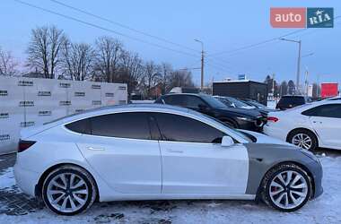 Седан Tesla Model 3 2019 в Луцке