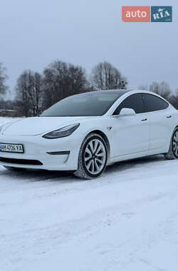 Седан Tesla Model 3 2019 в Звягеле