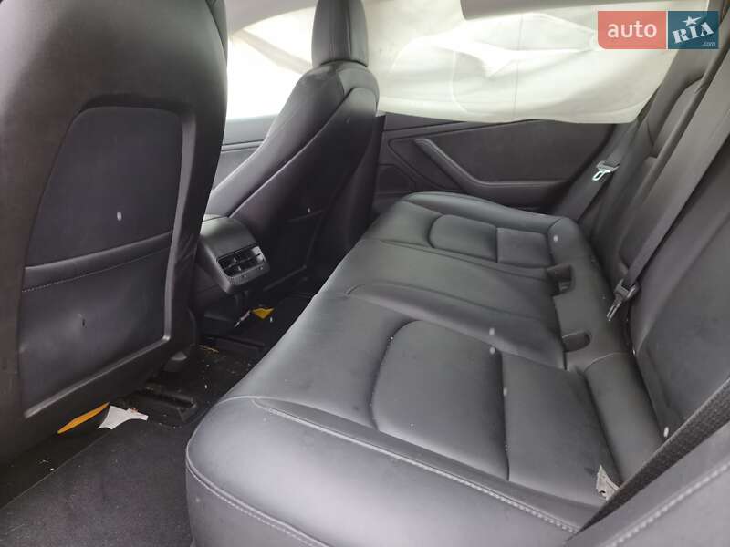 Седан Tesla Model 3 2019 в Білій Церкві